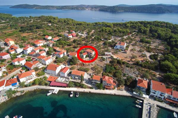 Apartments with parking space Bozava, Dugi otok - 8124, Book Lejlighed Bozava 