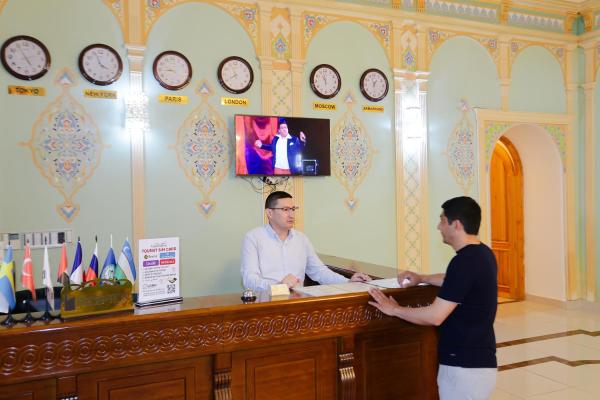 Yangi Sharq Hotel