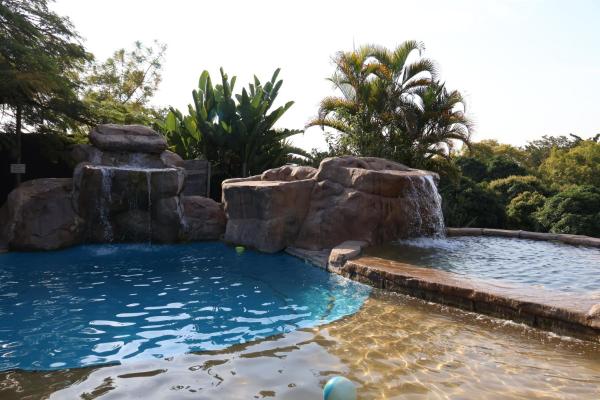 Numbi Hills Self-Catering, Book Landbrugsophold Numbi 