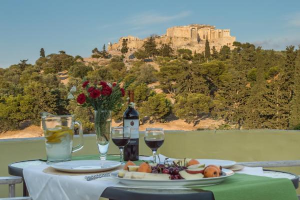 Meros - Athenian Residencies