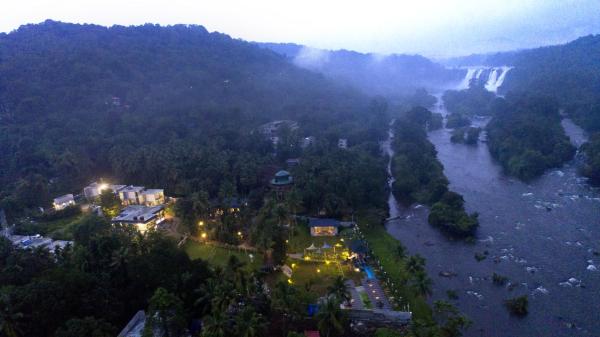 Casa Rio Resorts Athirappilly, Book Ferieresort New Delhi hoteller med pool, Swimmingpool