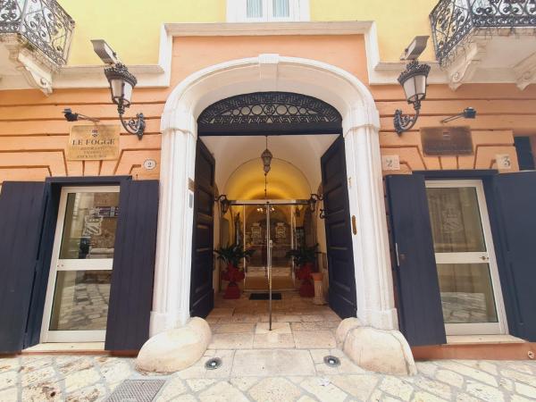 Akropolis Hotel