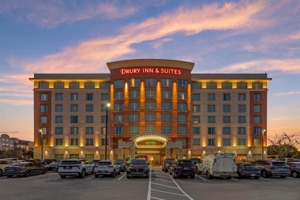 Drury Inn & Suites Fort Myers Airport FGCU, Book Hotel Fort Myers 