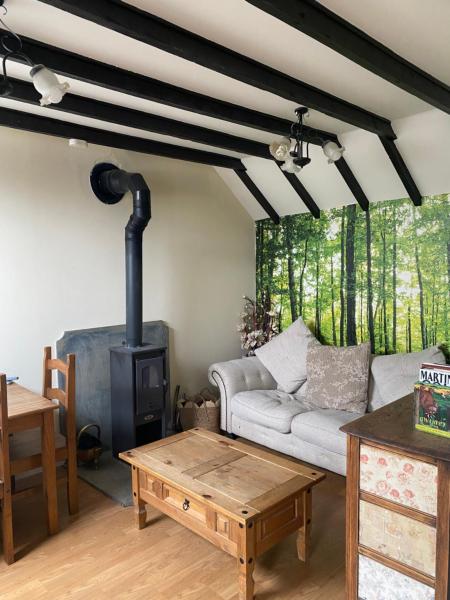 The Craighlaw Hideaway A Peaceful Village Escape 2 Bedroom Apartment with Garden, Book Lejlighed  