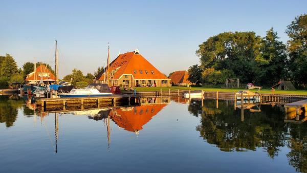 De Koevoet, Book Lejlighed Heeg 