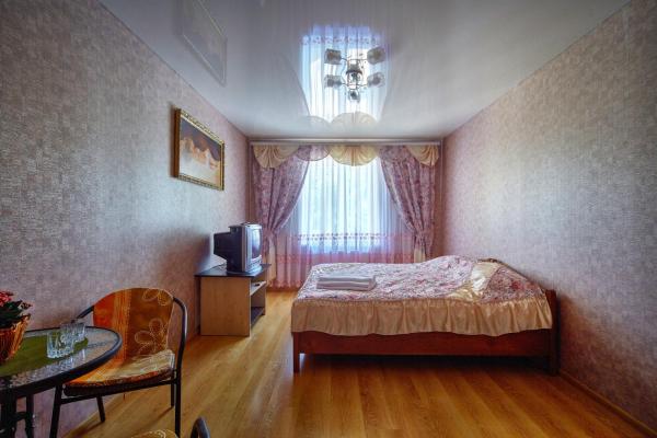 Domashniy, Book Mini-hotel Khmelnytskyy Moteller, Motel