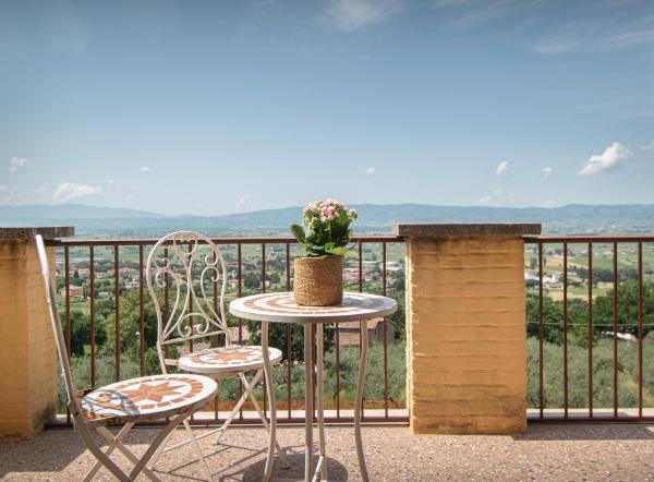 Agriturismo Villa Val D'Olivi, Book Landbrugsophold Capodacqua Umbrien