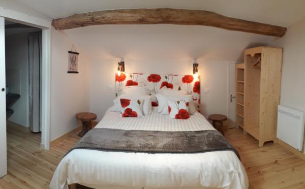 Chambres d'hôtes La chenevière, Book Hotel Saint-Rémy-de-Chargnat Puy-de-Dôme