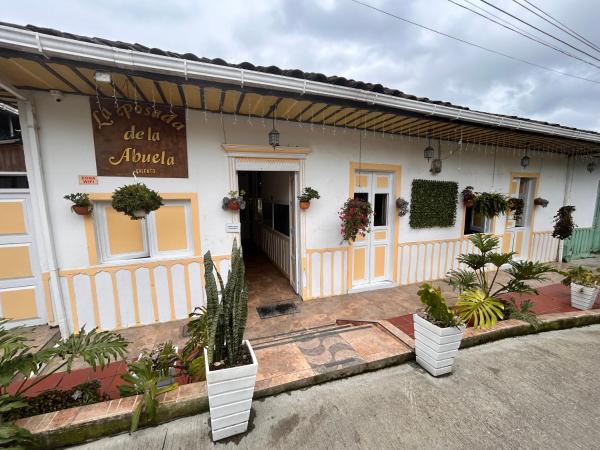 La Posada de La Abuela Salento, Book Pension Salento 