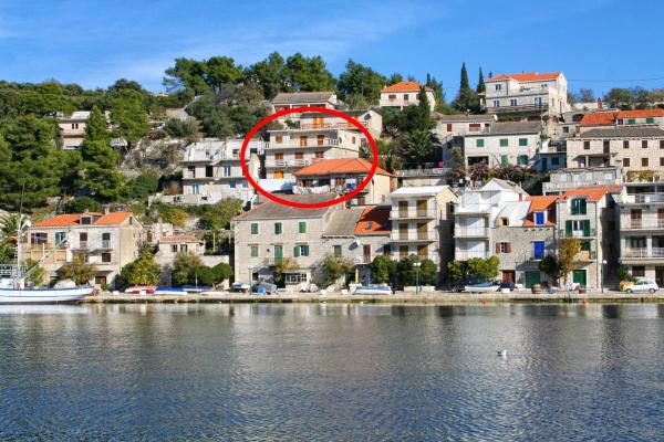 Apartments by the sea Povlja, Brac - 14399, Book Lejlighed Povlja Brac