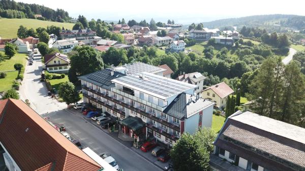 Hotel Thier, Book Hotel Hoteller i Steiermark med pool, Swimmingpool