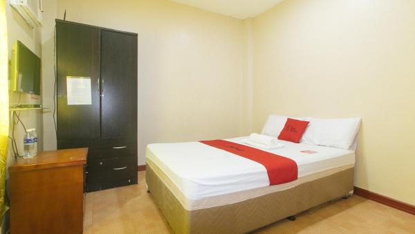 RedDoorz near Talisay District Hospital, Book Hotel Candulawan Visayas