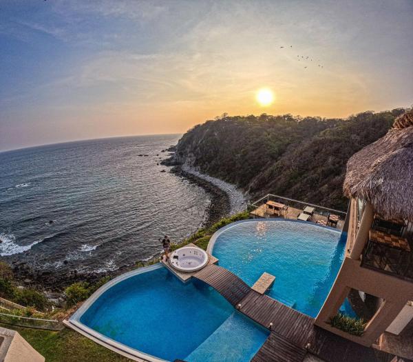 Pacific King Hotel, Book Hotel Cuatunalco hoteller med pool, Swimmingpool