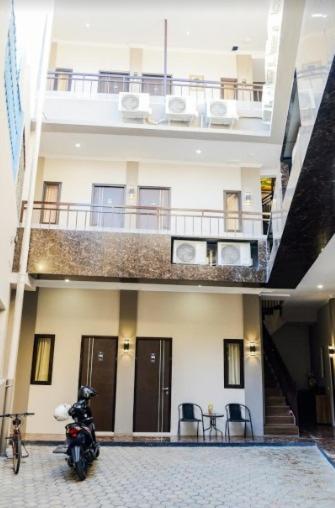 Halona residence