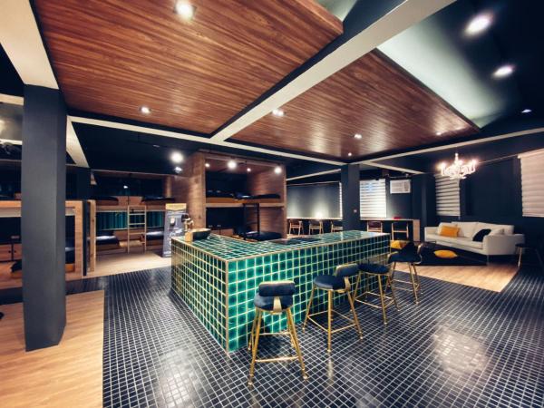 共居三月三, Book Hostel / Vandrerhjem North District Taichung