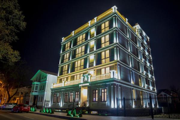 Ambassador Hotel, Book Hotel Chișinău SPA hoteller, nær Cathedral Park, SPA