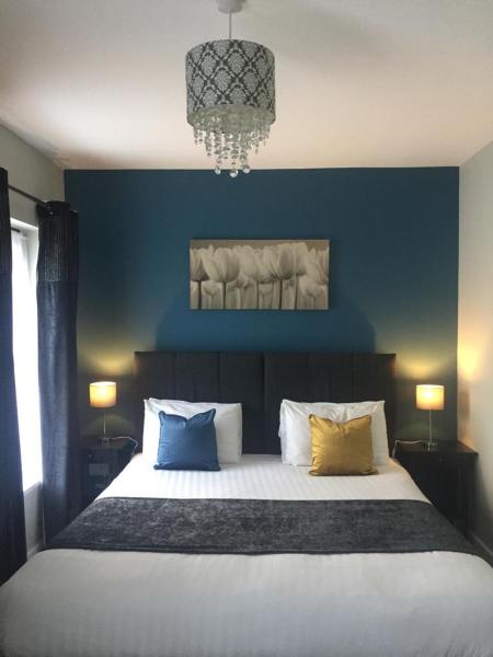 The Rooms at The Spout, Book Lodge Kilcullen 