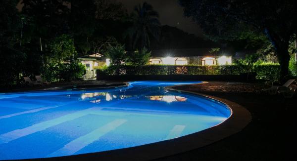 Malekus Mountain Lodge, Book Hotel Hoteller i Alajuela med parkering, Parkering