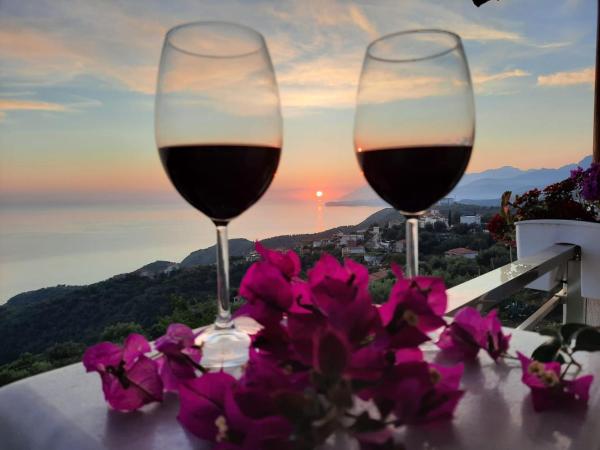 Eduard Lagji Apartament, Book Pension Lukovë Vlorë County
