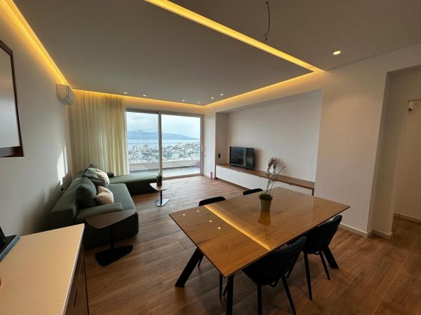 Rustemi, Book Lejlighedshotel Sarandë Vlorë County