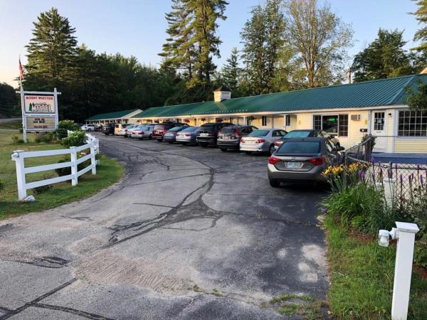 Mount Whittier Motel, Book Motel Center Ossipee New Hampshire