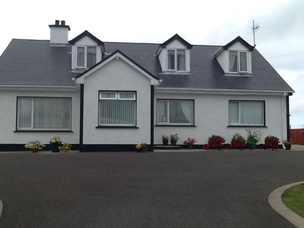 Joe and Aggies, Book Bed and Breakfast Kilclooney Donegal