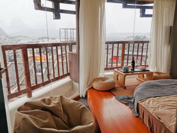 阳朔那些年客栈, Book Hotel Guangxi hoteller med parkering, Parkering