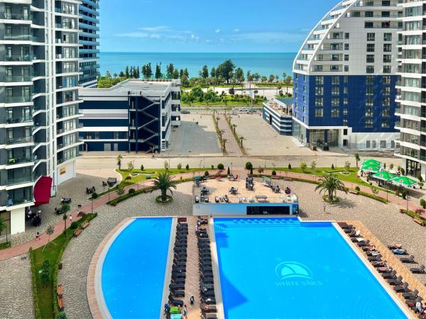 White Sails Residential Hotel, Book Lejlighedshotel Ajara hoteller med parkering, Parkering