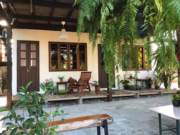 ครูหนูบ้านพัก แหลมงอบ Krunou baanpak, Book Pension Trat Airport Trat