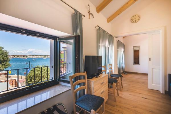 Vinea Apartmani Umag Ulica G Garibaldia 2, Book Hotel Umag Umag Riviera