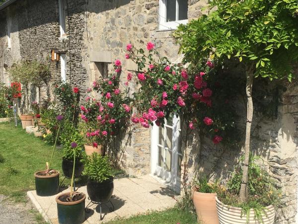 Chez Thomas 7 Route du Monde Ancien, Book Bed and Breakfast Saint-Georges-dʼAunay 