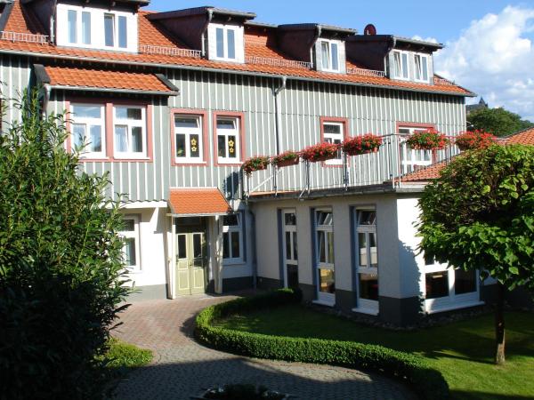Hotel Johannishof, Book Hotel Garz hoteller med parkering, Parkering