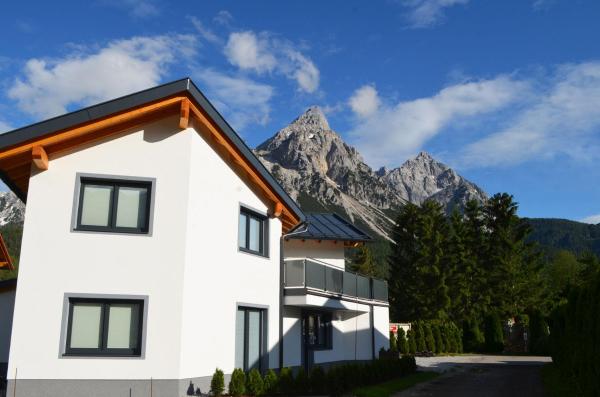 Zugspitzappartements, Book Lejlighed Hoteller i Tyrol med parkering, Parkering