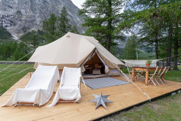 Hobo Camping, Book Campingplads Courmayeur Courmayeur