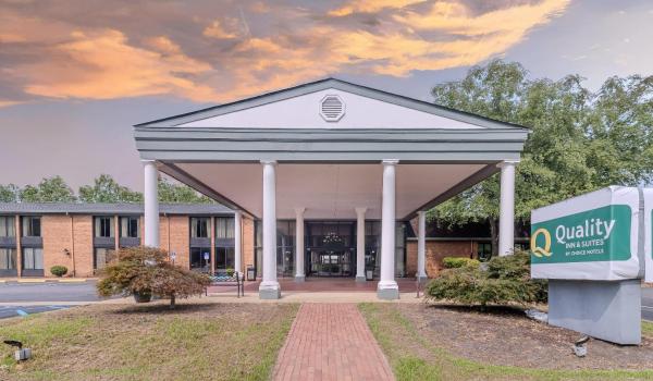 Clarion Hotel Historic District, Book Hotel Williamsburg Virginia