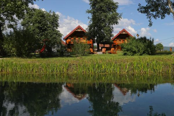 Riverside Apartments, Book Lejlighed Otocac 