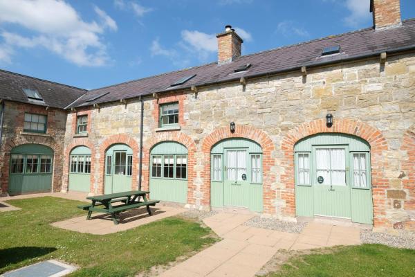 Belle Isle Castle and Cottages, Book Feriehus Enniskillen Lough Erne