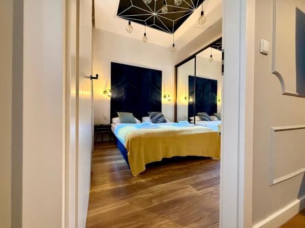 Golden rooms by Rentoom, Book Lejlighed Stare Miasto 