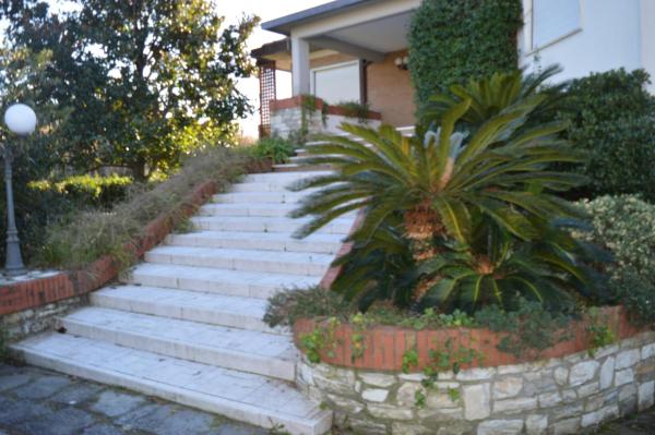 B&B Tra Mare e Marmo, Book Bed and Breakfast Carrara Toscana