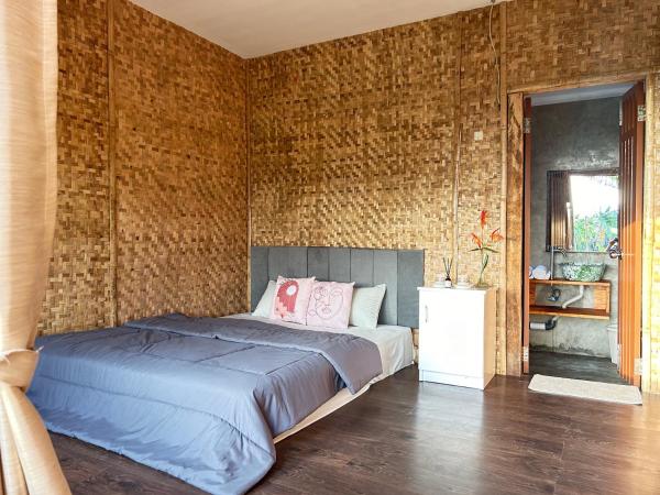 Paddies Homestay New, Book Værelse i privat hjem Cipaku-gede West Java