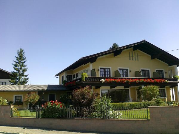 Haus Maria Holzöster, Book Bed and Breakfast Holzöster Upper Austria