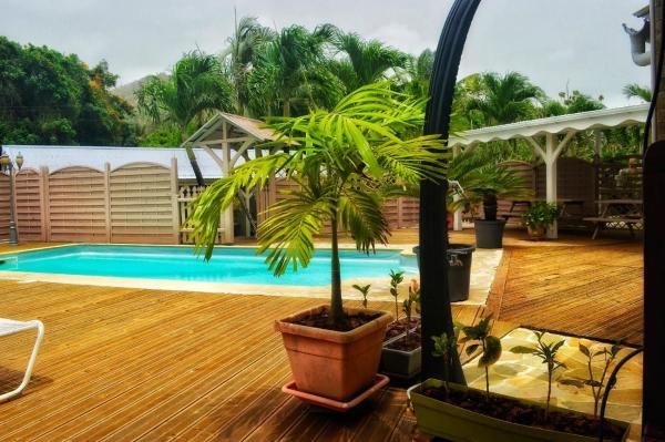 Les Bungalows Couleurs Soleil, Book Ferielandsby Le Vauclin hoteller med pool, Swimmingpool