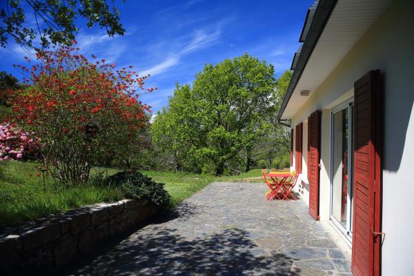 Aux Arbres Chanteurs, Book Bed and Breakfast Ploulech Côtes-d'Armor