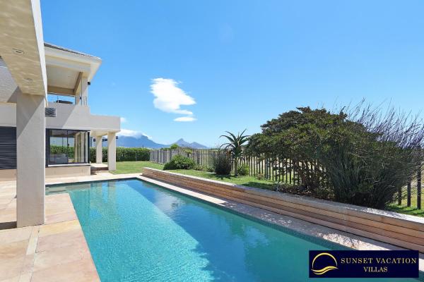 Kite Surfers Beach Villa