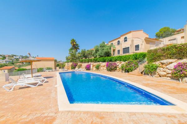 E241 Casa Alegria by Mallorca Villa Selection, Book Feriehus Cala Romantica Mallorca