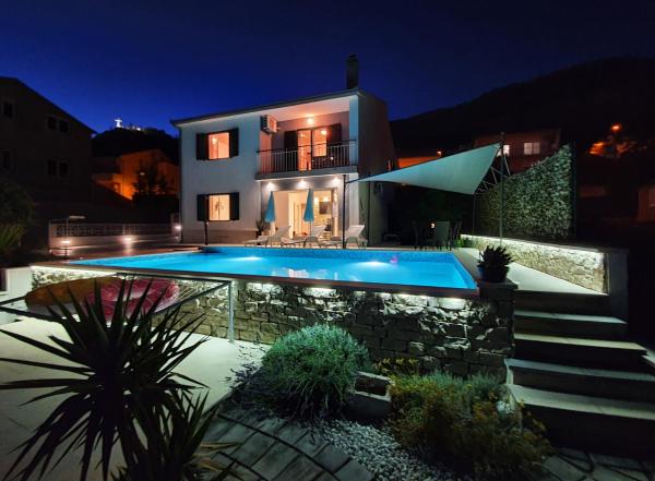 Villa MATKOVIĆ - Split, Kučine, Book Villa Kučine Split Region