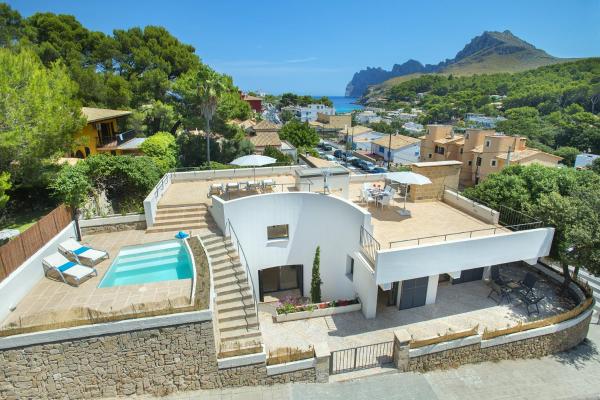 Owl Booking Villa Estrella de Mar -5 Min Walk to the Beach, Book Villa Cala de Sant Vicenc Mallorca