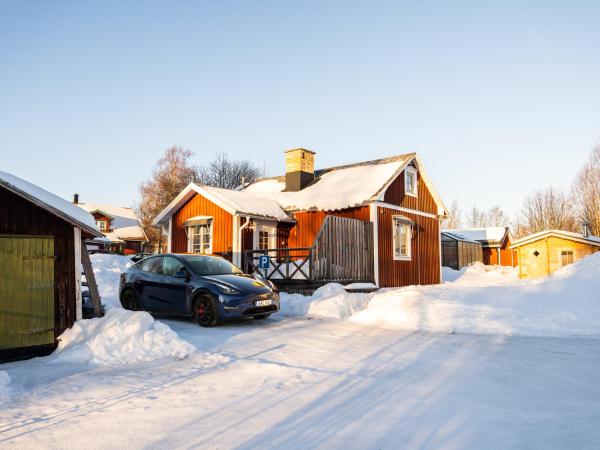 Luleå Village Cabin, Book Villa Luleå 