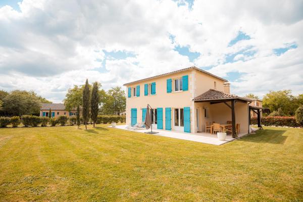 Les Forges Villas - 5 room villa for 8 people, Book Villa Hoteller i Les Forges med pool, Swimmingpool