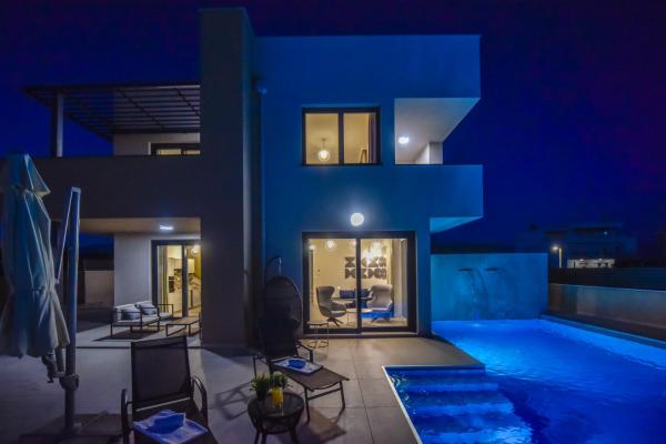 Villa Sara - Private Infinity Pool, Book Villa Hoteller i Zadar County med pool, Swimmingpool